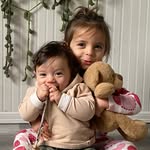 Andrew Grayson Estella & Oliver Kirby Estella - @andrewnoliverestella - Instagram
