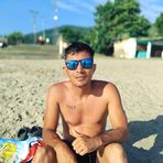 Oliver Leon - Facebook