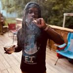 Oliver Mclean - Facebook