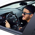 Oliver Ahmed Thomson - Facebook