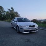 Oliver Weeks - Facebook