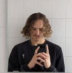 Oliver Yates - Facebook
