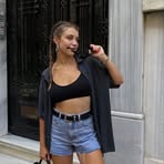 Olivia Aaron - Facebook