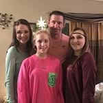 back up - @batsonolivia - Instagram