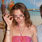 olivia buist-thuillier - @olivia.bee.tea - Instagram