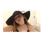 Libs - @olivia_from_the_block - Instagram