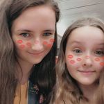 Lucy Beck and olivia bogle - @lucy_olivia_besties - Instagram