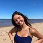 Olivia Callaghan - @oliviacloset4 - Instagram