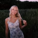 olivia carney - @oliviacarneyyy - Instagram