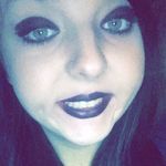 Olivia Carpenter - @oliviasbeautybar94 - Instagram