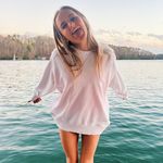 Olivia Casper - @livs_.closet1 - Instagram
