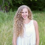 Olivia Daugherty - @designs.by.o - Instagram