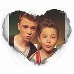 Olivia Devries - @bam_leondre_bam - Instagram