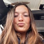 livy - @oliviadillonn - Instagram