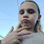 Olivia Docherty - @oliviaflower04 - Instagram