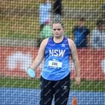 Olivia Earl - @olivia_earl_throws - Instagram