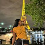 Elielle Muya - @oliviaeliahm - Instagram
