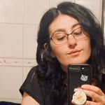 Olivia Elia - @notepoemsbyliv - Instagram