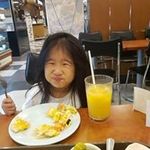 Olivia Ferrer Destor - @zaniaviakitty - Instagram