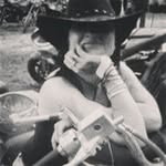 Olivia Gall - @astept_autobuzulcarma - Instagram