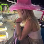 Olivia Gross - @olivia.gross17 - Instagram