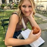 Olivia Groves - @olivia.grace339 - Instagram