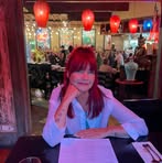 Olivia Hinton - Facebook