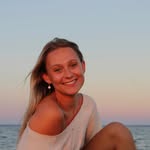 liv - @oliviahoffmannn - Instagram