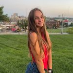 Olivia - @_oliviaholbrook_ - Instagram