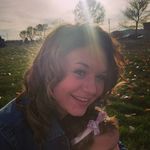 Olivia Holbrook - @oliviaholbrook94 - Instagram
