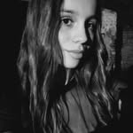 🤍🤍🤍🤍 - @olivia_iriartee_ - Instagram