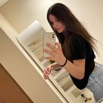 𝚕𝚒𝚟 - @olivia._kramer - Instagram