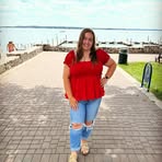 Olivia Lansing - Facebook