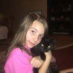 Olivia Lester - @olivialester69 - Instagram