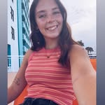Olivia Lester - @piggy2k18 - Instagram