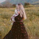 Olivia Lyons - @olivialyonsphoto - Instagram