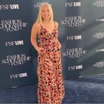 Olivia Maple - Facebook