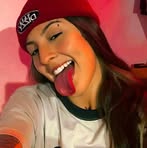 Olívia Ayumi Martinelli - Facebook