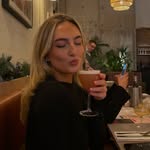 livs - @oliviamayfield - Instagram