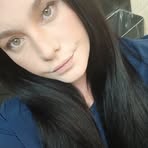 Olivia Mo - Facebook