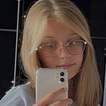 Olivia Nowak - @julamalfoy - Instagram