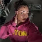 Olivia Oxley - Facebook