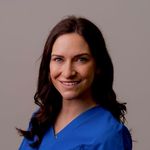 Olivia Parada - @theleamingtonhygienist - Instagram