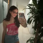 Olivia Parra - @oliviaa.parra - Instagram