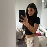 Olivia Patel - @oliviapatel80 - Instagram