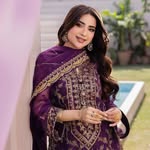 Olivia Patel - @pakistani.suits23 - Instagram