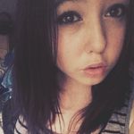 Olivia Ella Peek - @ollirawr987 - Instagram
