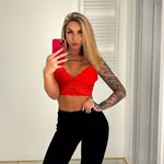@oliviapink19 - Instagram