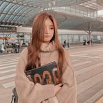 𝐎𝐥𝐢𝐯𝐢𝐚 𝐑𝐞𝐢𝐬𝐬 - @olireiss - Instagram