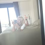 Lily - @olivia_silkyoofgku - Instagram